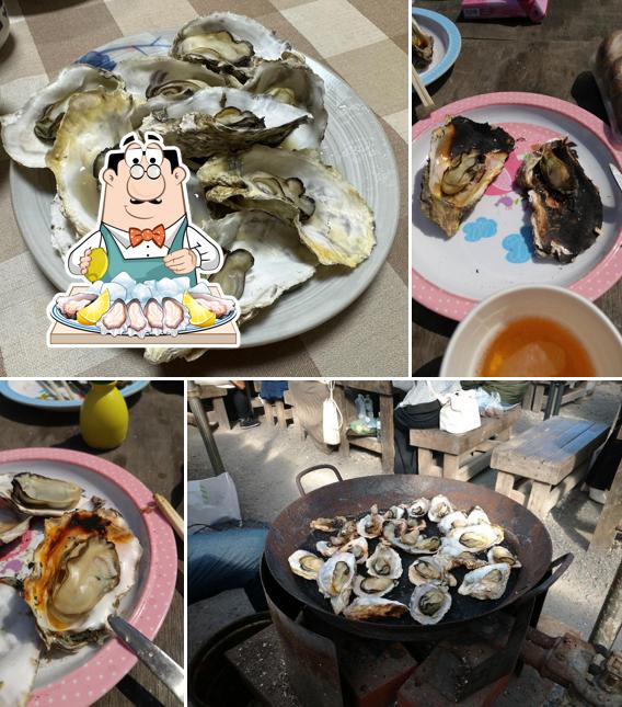浦村牡蠣 (浦村かき)山安水産本店