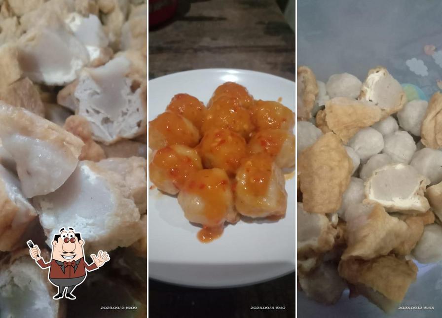 Pentol bakso mbak Ye Ye