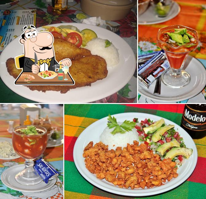 Palapa de Mariscos Río Grande