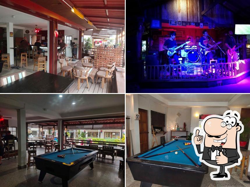 L'Esco Bar