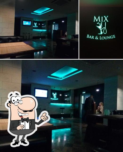 Mix Bar & Lounge