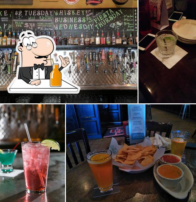Cricket's Draft House + Grill