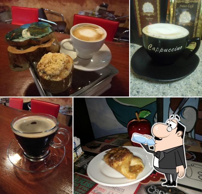DeGustos (Deli & Coffee Shop)