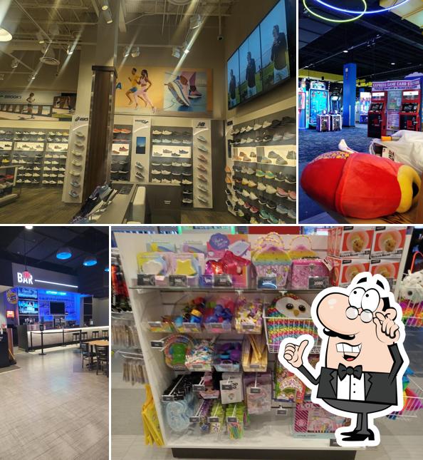 Round1 Bowling & Arcade - Wichita