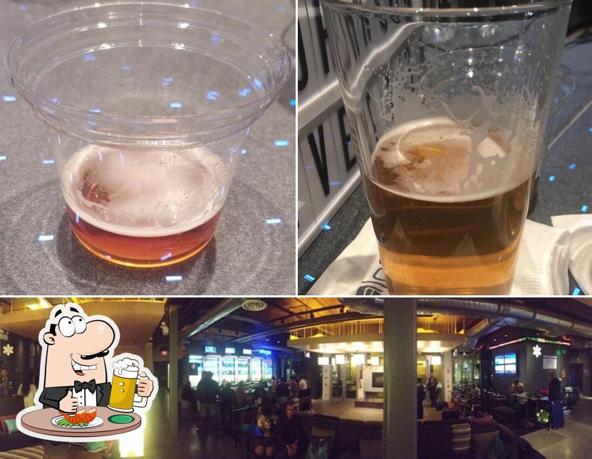 W XYZ Bar