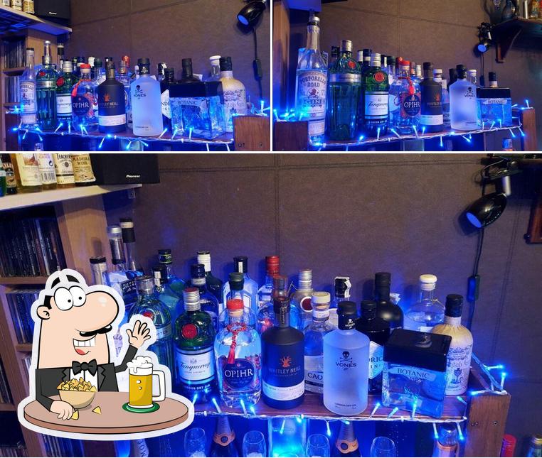 The Lawson Lounge