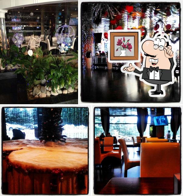 Lobby Bar