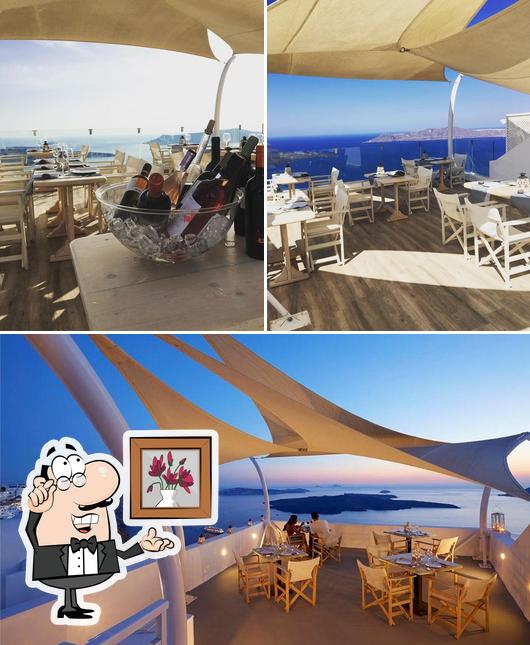 White Cave All - Day Lounge