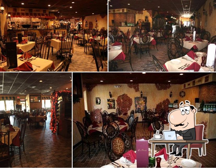La Strada of Merrick Restaurant