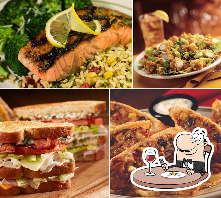 Bennigan's On The Fly - Dubuque