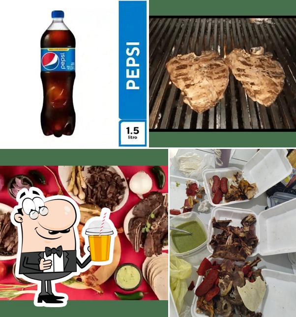 POLLOS Y CARNES ASADAS MONTERREY