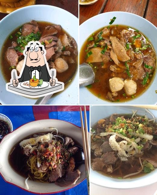 ก๋วยเตี๋ยวเนื้อเนินมะกอก