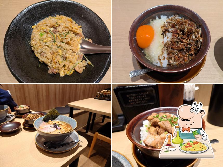 中華蕎麦 三藤 大阪島本店