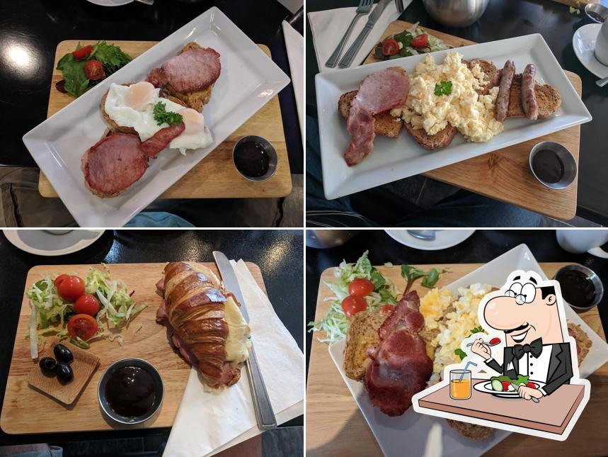 Solos Music Café