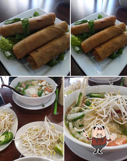 Super Banh Mi Pho