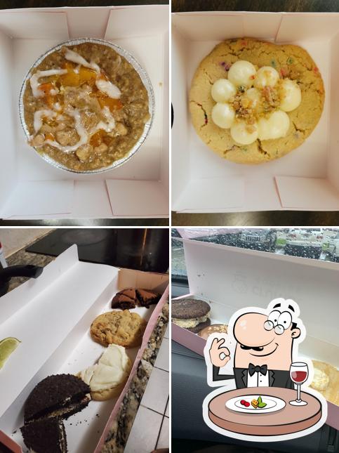 Crumbl – Cookies & Desserts