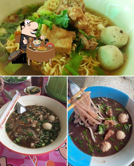 ก๋วยเตี๋ยวหมู ดีเจ.เก๋