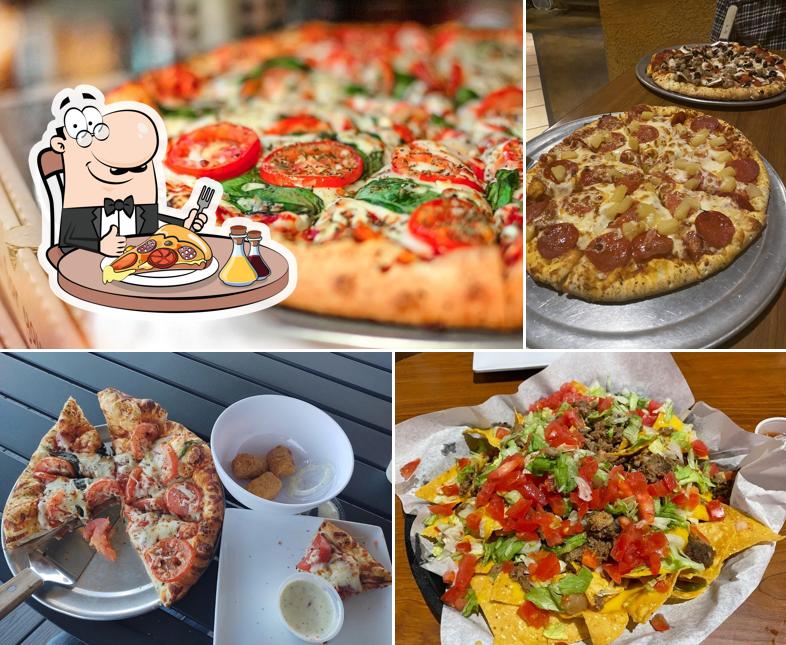 Sidekixx: Kitchen, Bar, & Bowling