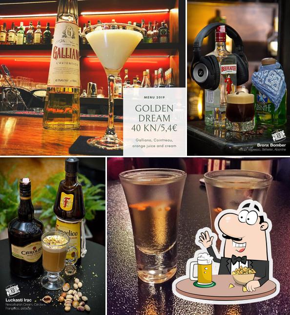 Pun Kufer Cocktail Bar