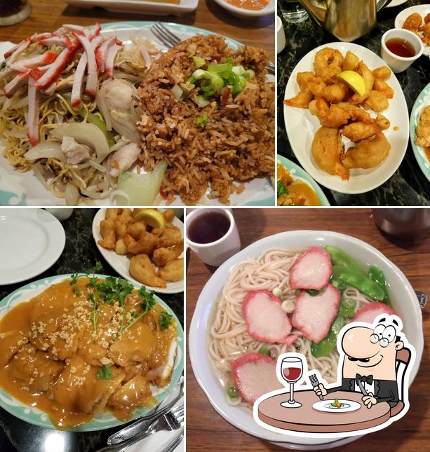 Wah Kue Cafe
