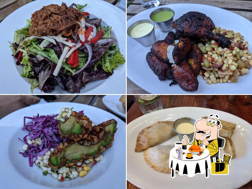 Luna Rotisserie and Empanadas