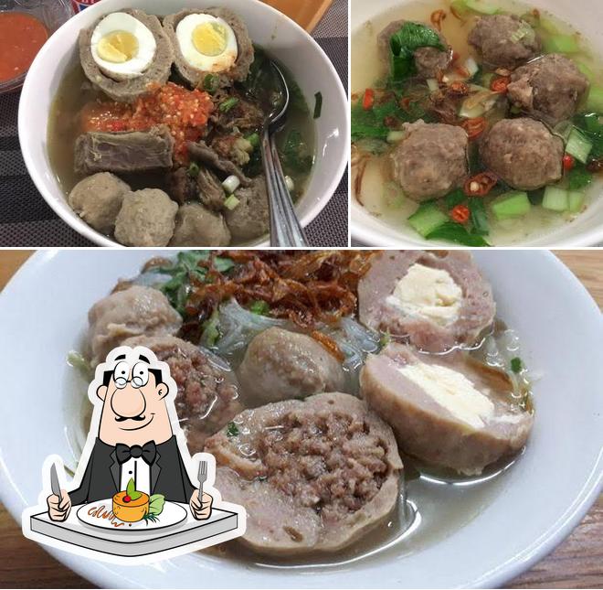 Bakso daging Sapi Momo Gendut