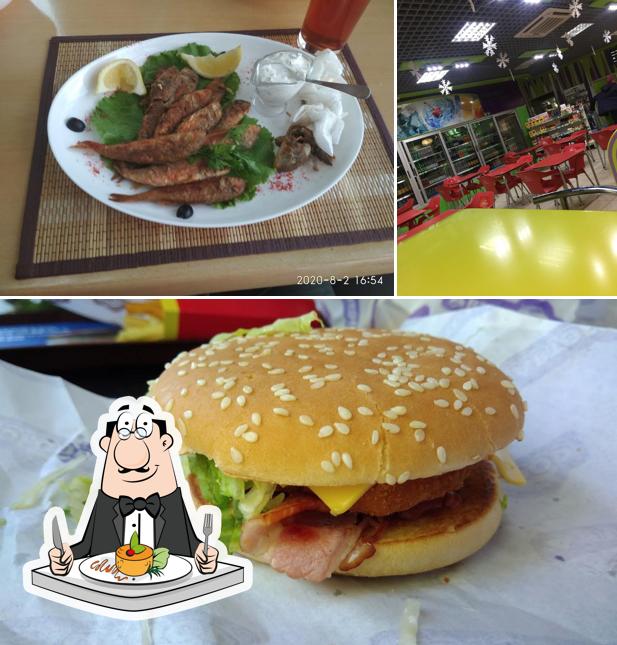 Еда в "Кафе "АвтоFooD""