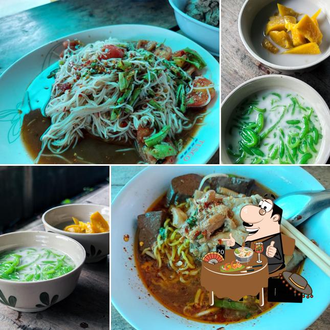 ป้าติ๋มก๋วยเตี๋ยวป่าขนมจีน