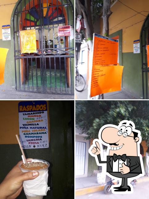 Jugos y licuados