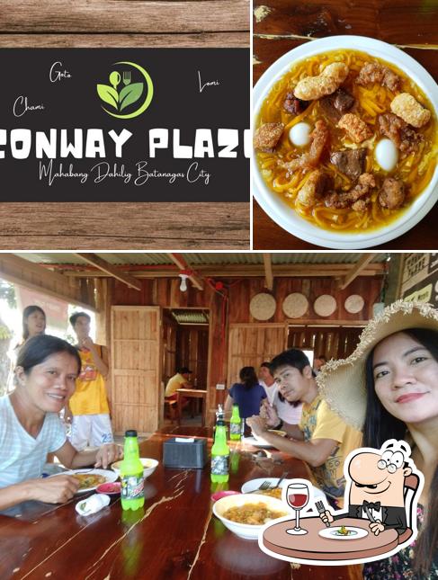 Conway Plaze