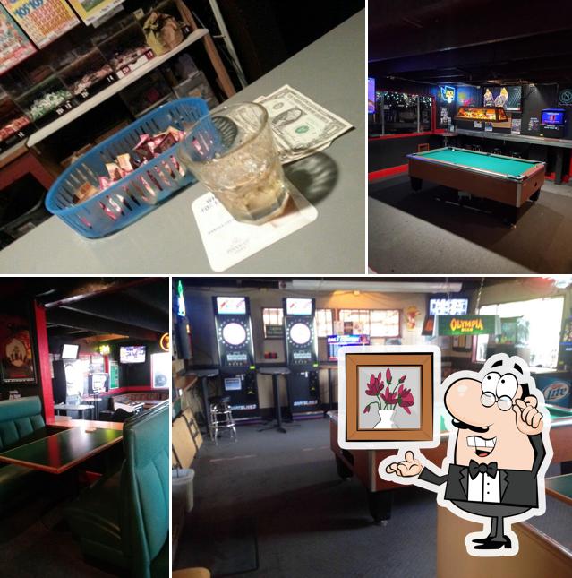 Berts Tavern