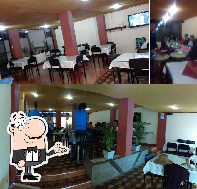 Mi'a Casa Pizza