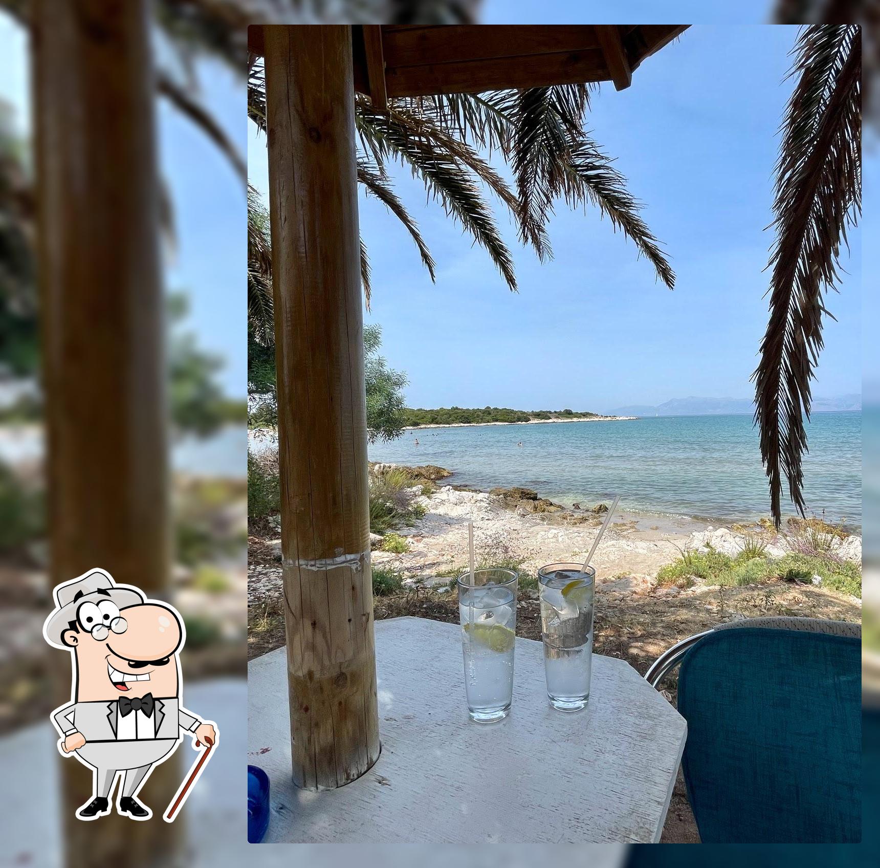 Hellas Traditional Taverna