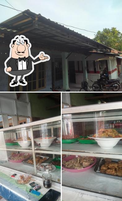 Warung Nasi Ibu Sarilah