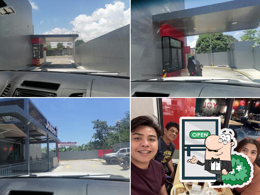 Jollibee - Batac Highway