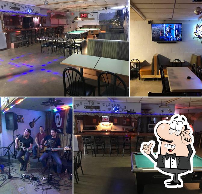 Castaways Lounge