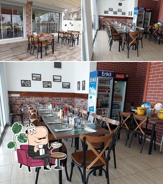 Skala Cafe And Restaurant