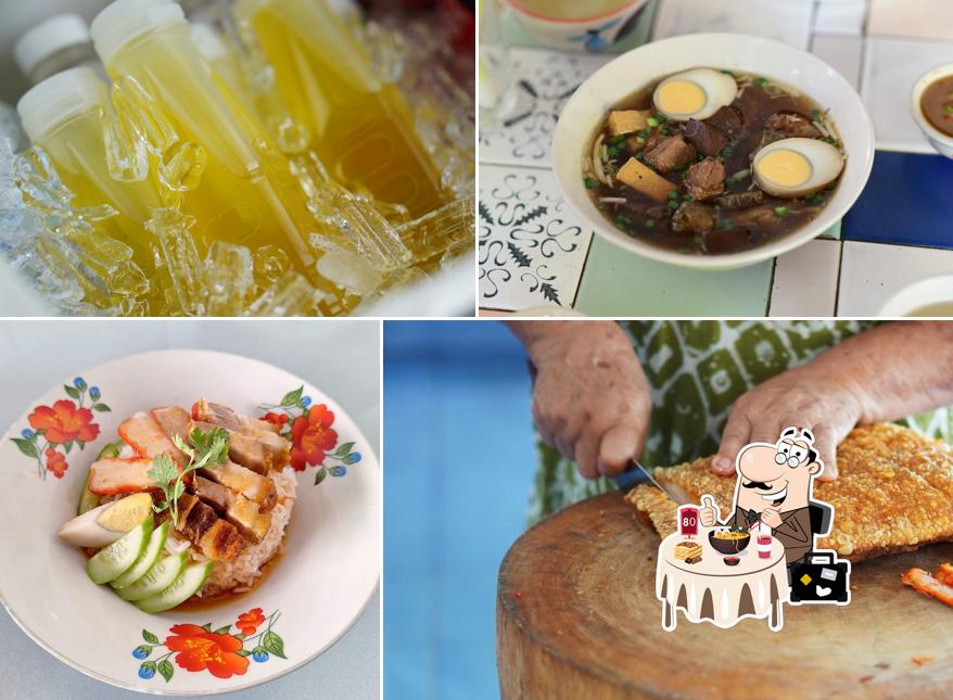 ร้านแม่มะลิ ข้าวหมูแดง-หมูกรอบ (หนองเสือ)