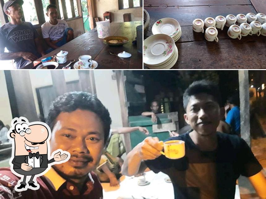 D'Mad Kopi