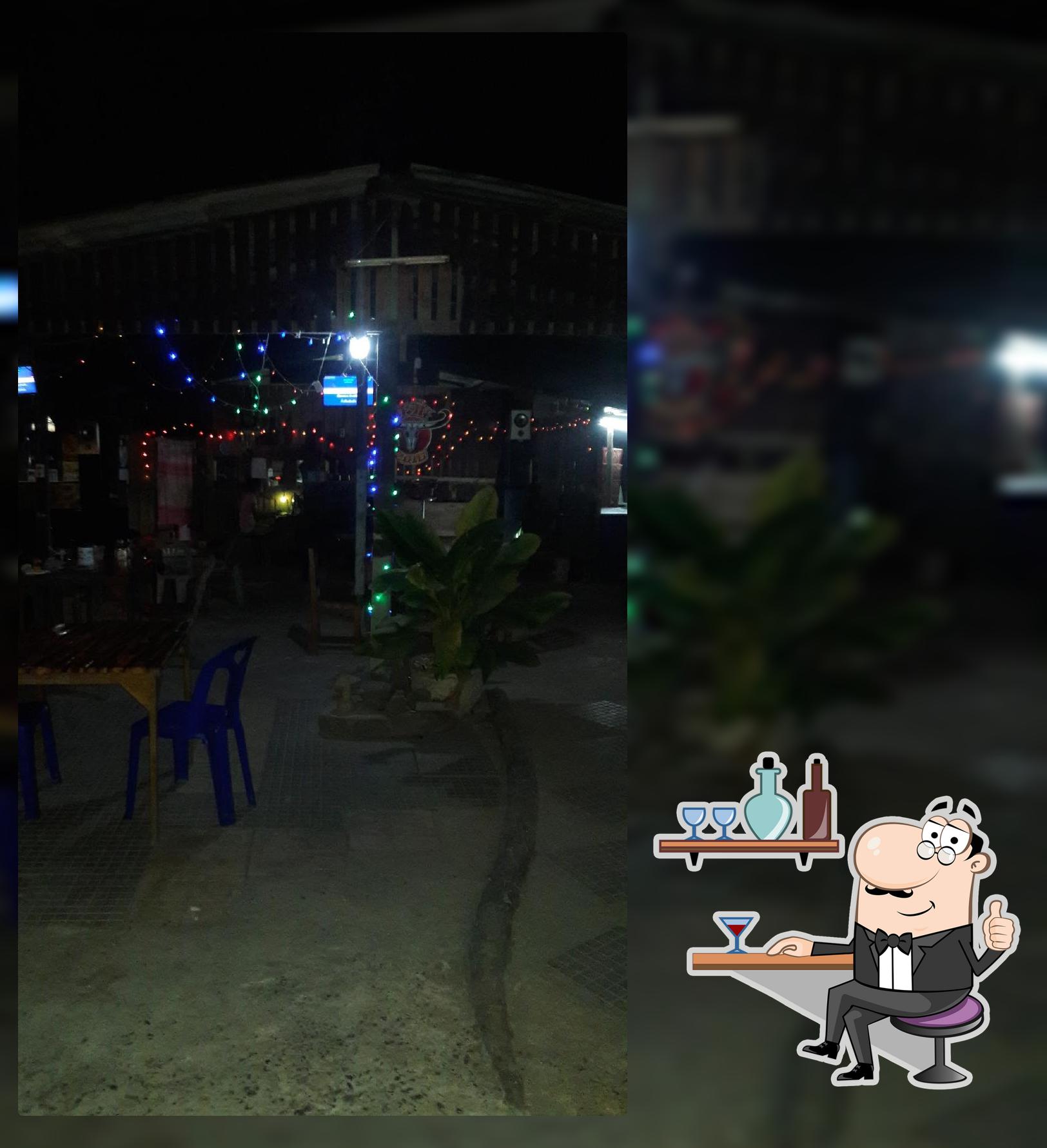ร้านขอนไม้ภาชี