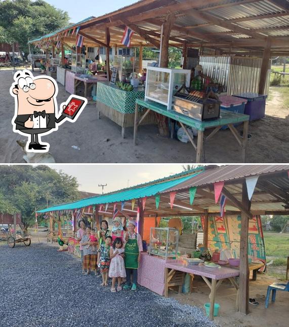 ตลาดสีเขียว บ้านคำแข้