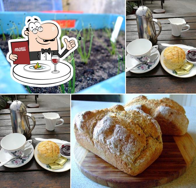 'Teach an Tae', Café Aran & Tea Rooms