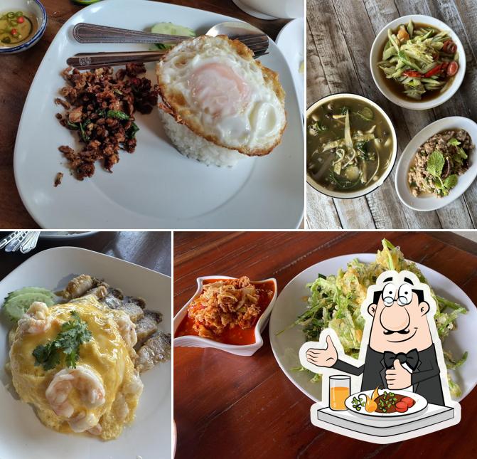 หลงเตี๋ยว บิสโทรแอนด์คาเฟ่ เขาย้อย