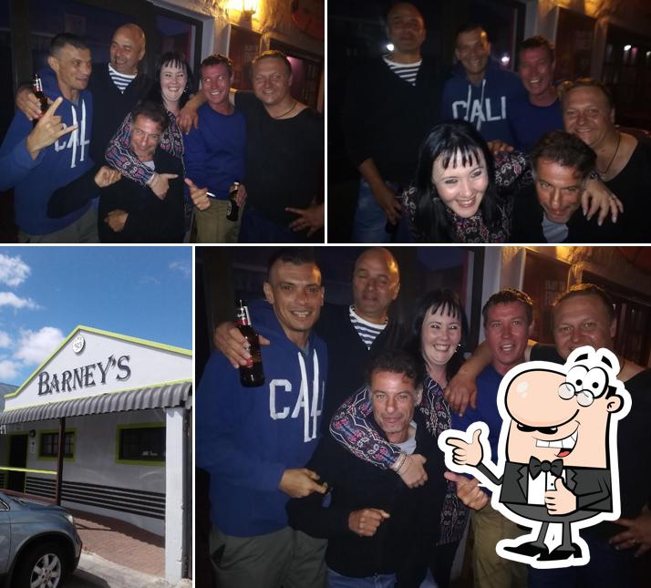 Barney's Restaurant / Pub
