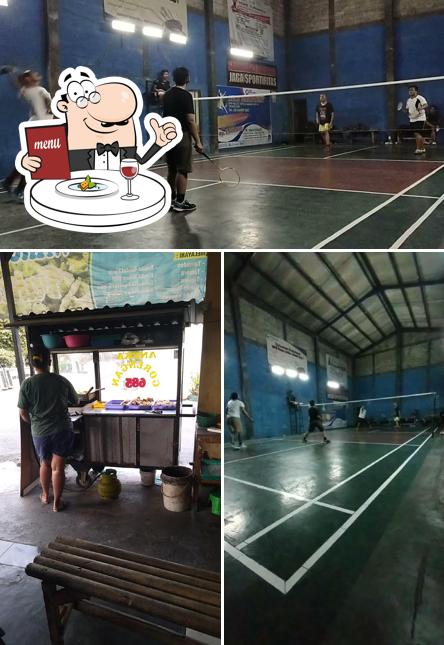 Gorengan pak gembus