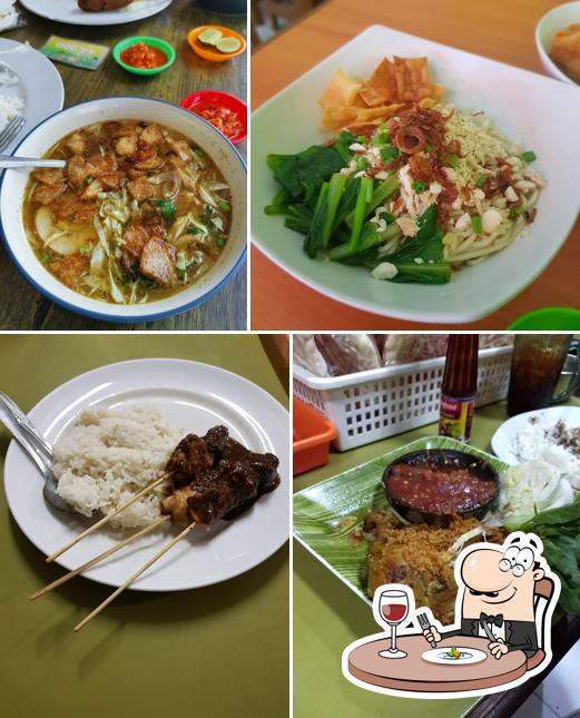 Warung Makan Nikmat halal