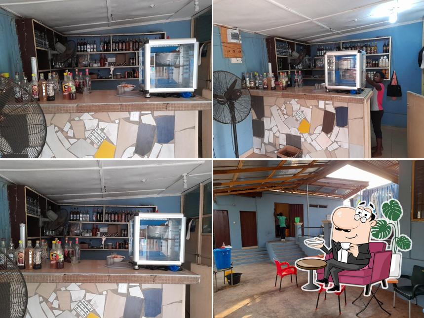 Bekwai Sawaba Fishpond pub/Restaurant
