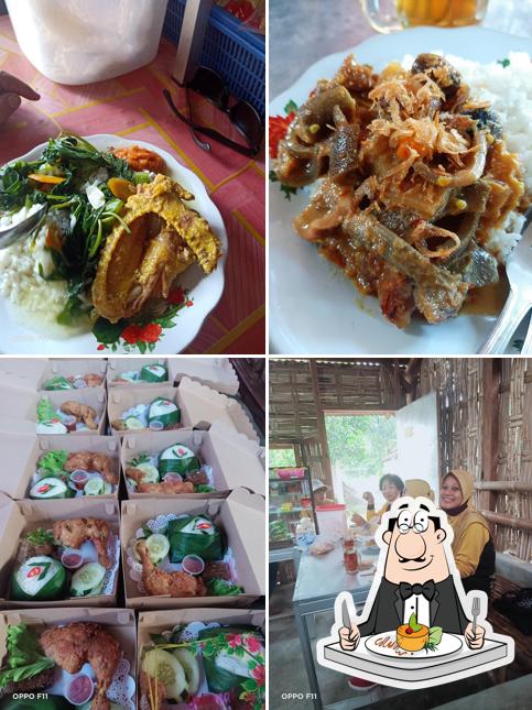 Warung Gedhek Buk Ti