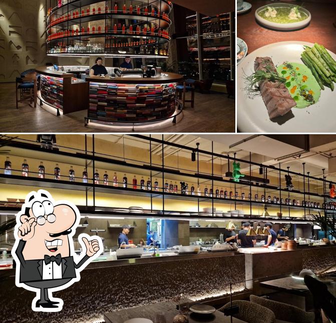 Посмотрите на внутренний интерьер "Небо"