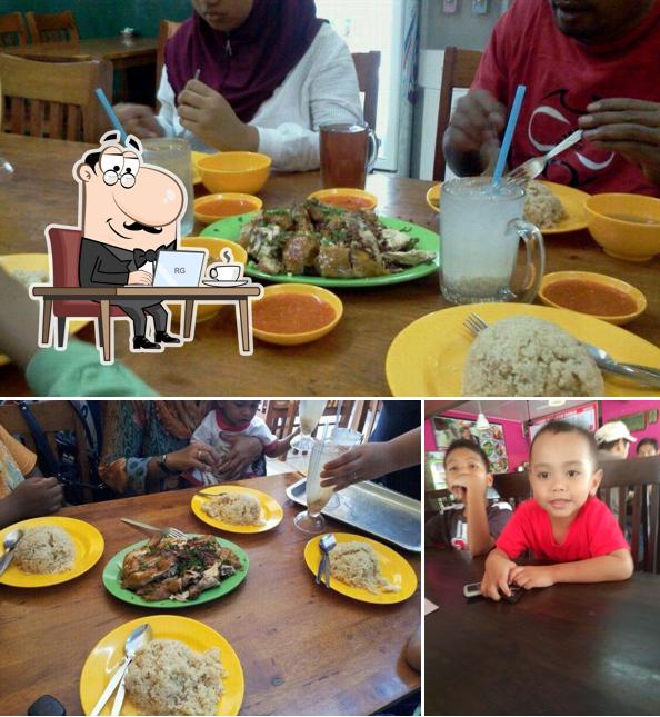 Restoran hijrah sari (cheng)
